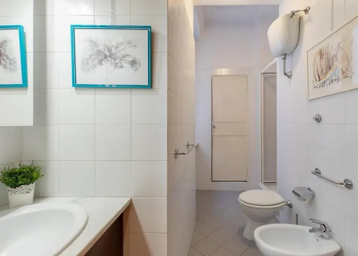 Iflat Spanish Steps Blue Appartement
